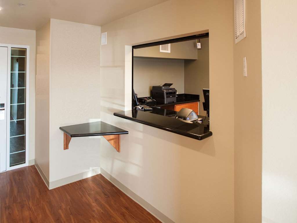 Woodspring Suites Kansas City Liberty Inreriör bild