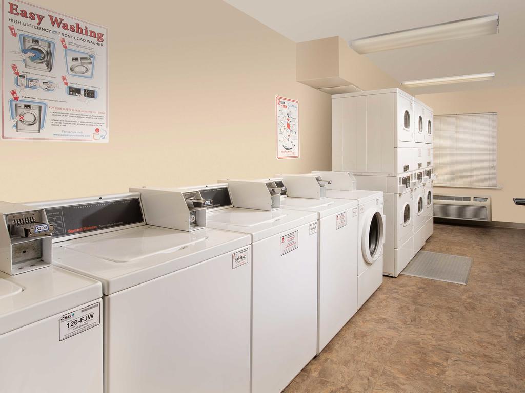 Woodspring Suites Kansas City Liberty Exteriör bild